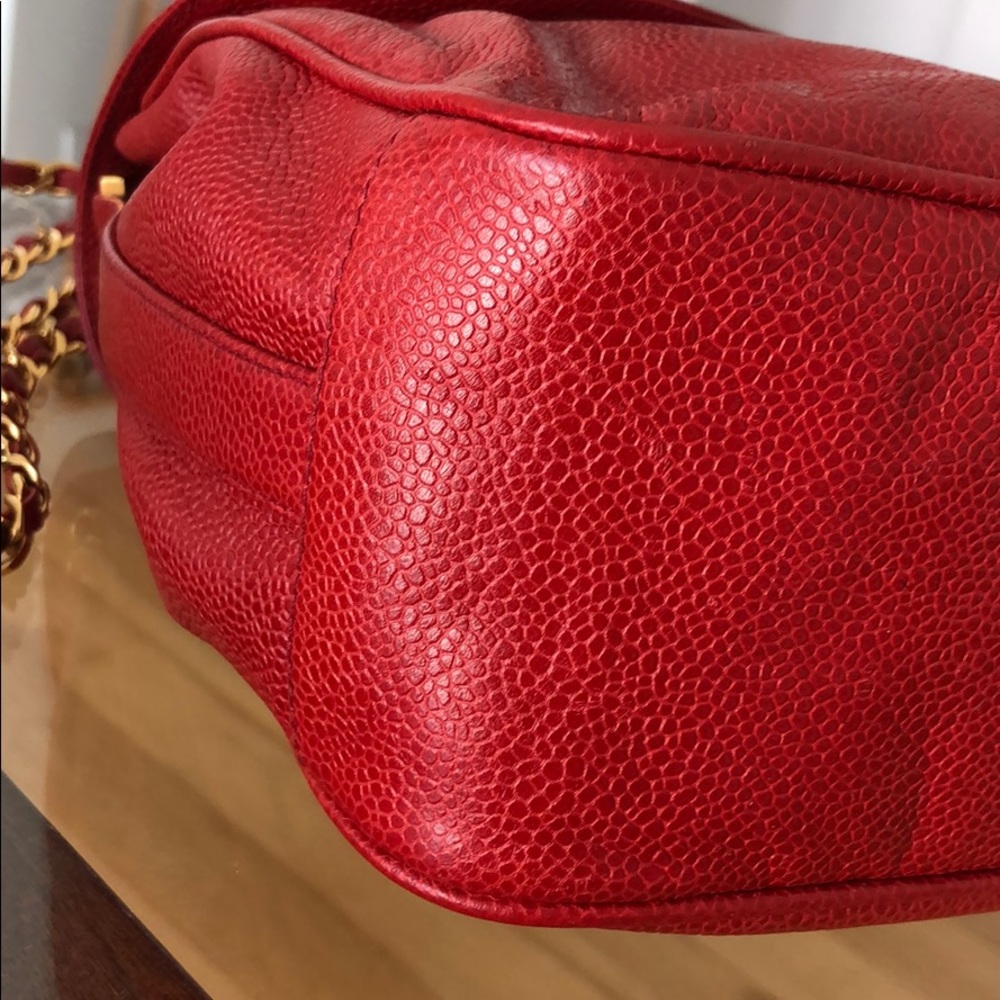 SOLD RARE Vintage Red Caviar Messenger Bag Gold HW - Picture 9 of 16